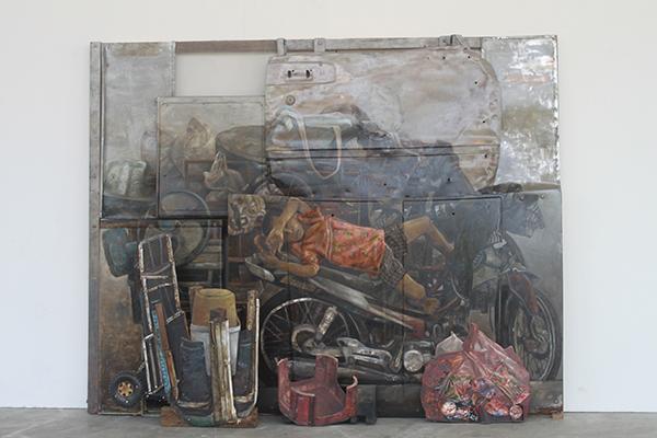 นิทรรศการ “จิตรกรรมผสมวัสดุกับการสะท้อนวิถีชีวิตเมือง : The Reflection of Urban Life through the Incorporation of Painting and Found Objects”