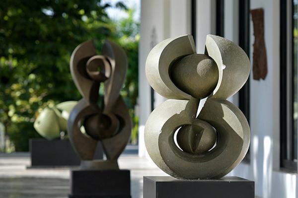 นิทรรศการศิลปะครั้งประวัติศาสตร์จาก 29 ศิลปินแห่งชาติ : 29 National Artists 29 Baramee of Art นิทรรศการศิลปะครั้งประวัติศาสตร์จาก 29 ศิลปินแห่งชาติ : 29 National Artists 29 Baramee of Art
