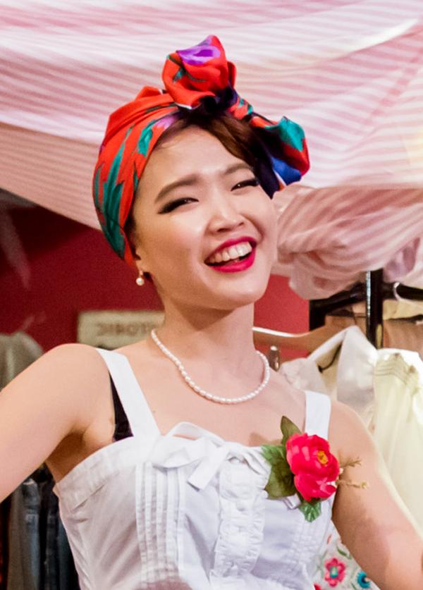 Young Ji Kim Young Ji Kim