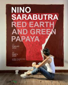 นิทรรศการ "RED EARTH AND GREEN PAPAYA"